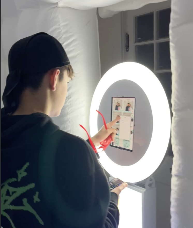 Aro Led Photobooth Mister Photo Cabina de Fotos
Rolando Vejar